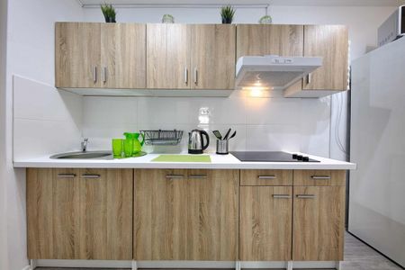 Warszawa, Śródmieście, Miła - Фото 4