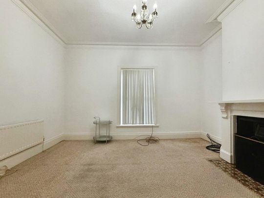 4 bedroom House To Let - Photo 1
