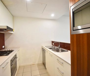 Level 5/2 Brodie Spark Drive, Wolli Creek NSW 2205 - Apartment For ... - Photo 3