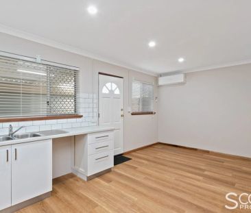 7A Amberley Way, HAMILTON HILL WA 6163 - Photo 6