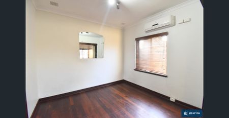 Stylish 2-Bedroom Residence with Study & Exceptional Convenience - Photo 2