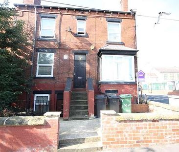 Mitford Place, Armley, Leeds, LS12 - Photo 4