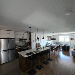 Appartement 51\2 à louer à Charlemagne - Photo 2