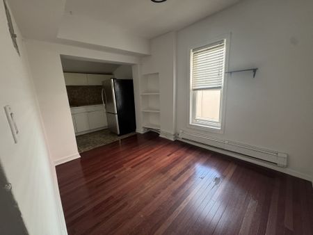 For Lease - 22 Brad Street Unit# #4, Toronto, Ontario - Photo 5