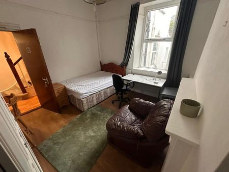 6 bedroom house share to rent - Photo 3