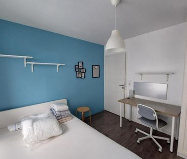 Louer appartement 5 pièces de 93 m² - Photo 3