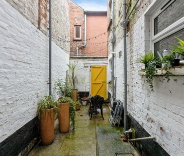13 Malone Road, Apartment 1, Belfast BT9 6RT - Photo 2