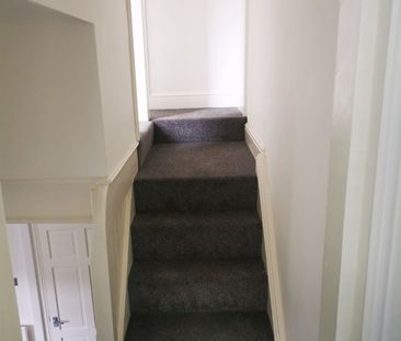 3 Bed Terraced House, Stupton Road, S9 - Photo 2