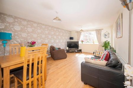Apt 9, 2 Beech Heights, Belfast, BT7 3LQ - Photo 2