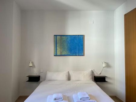 Carrer del Poeta Llombart, Valencia, Valencian Community 46001 - Foto 3