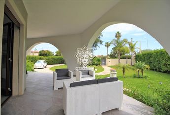 villa moderna affitto