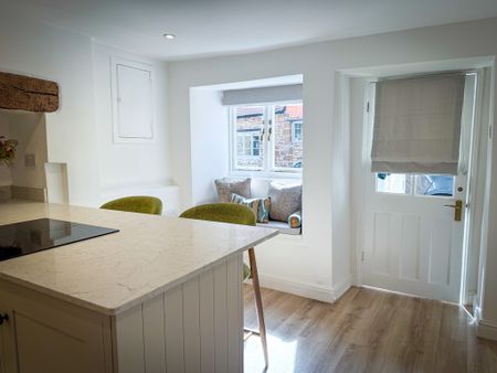 Blacksmiths Lane, Eydon, Daventry, Northamptonshire. - Photo 5