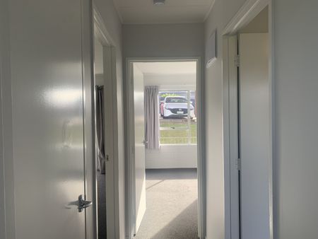 Unit 2, 9 Alston Avenue, Kelston, Auckland - Photo 5