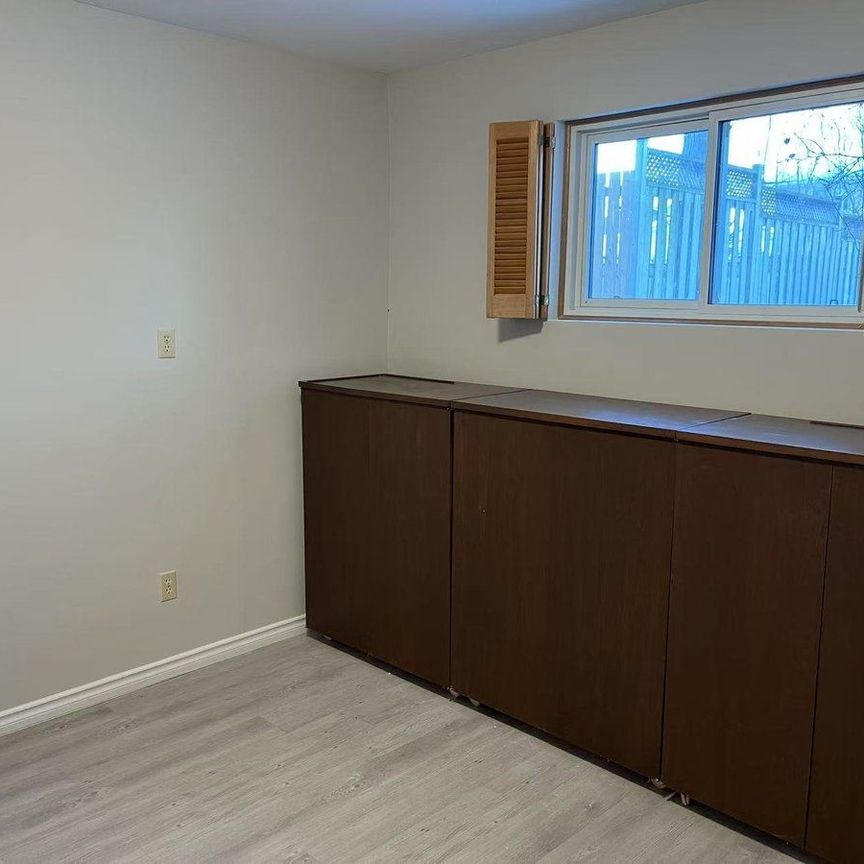 For Lease - 711 Algoma Avenue Unit# Lower unit, London North, Ontario - Photo 1