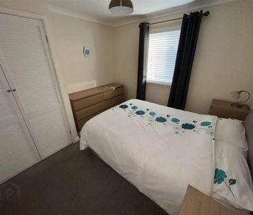 Flat D, 1 Shore Road, Kircubbin, BT22 2RP - Photo 4