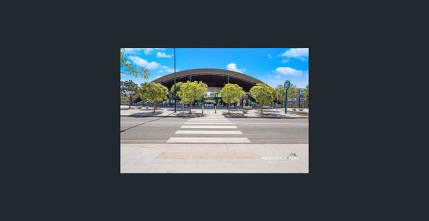 Spacious 2-Bedroom Unit in Shopping Village & Walk to Tallawong Metro - Photo 1