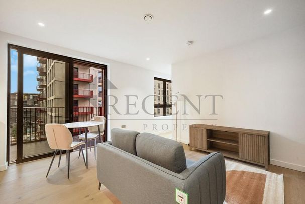 Studio to rent - Photo 1