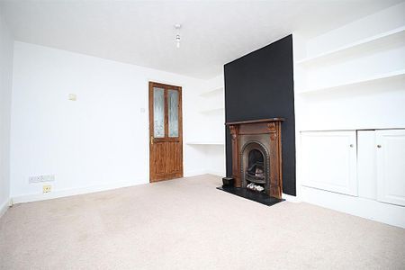 2 bedroom terraced house to rent - Photo 2