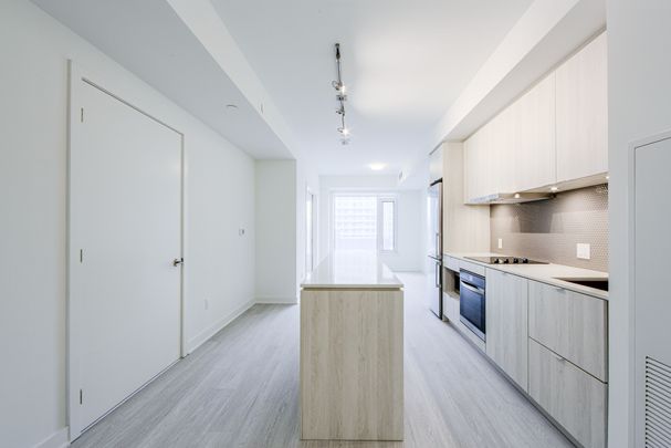 For Lease - 11 Yorkville Avenue Unit# 503, Toronto, Ontario - Photo 1