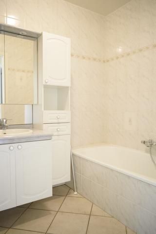 Appartement te huur in Berchem-Sainte-Agathe - Photo 4