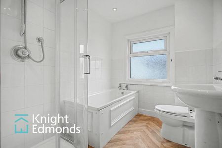 2 bedroom end of terrace house to rent - Photo 4