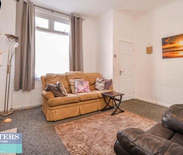 2 bedroom House To Let Total Size: 678 SQ FT - Photo 4