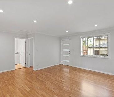 Modern Two Bedroom Granny-Flat - Photo 2