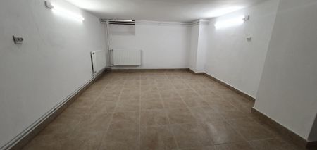 Inchirieri Case / vile Bucuresti - Fotografie 4