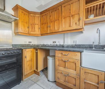 2 bedroom terraced house to rent - Photo 4
