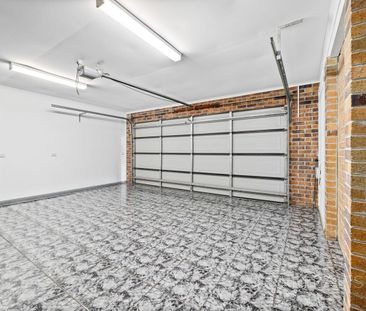 47 Coronet Avenue, Roxburgh Park, Vic 3064 - Photo 4