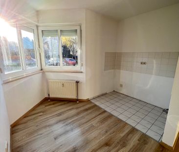 Schöne 2-RW mit Stellplatz zu vermieten! - Foto 1