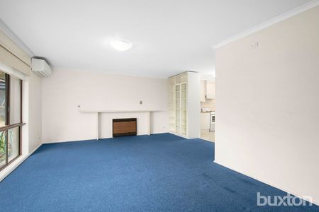 2 Bedroom Villa Unit - Neat & Tidy! - Photo 4