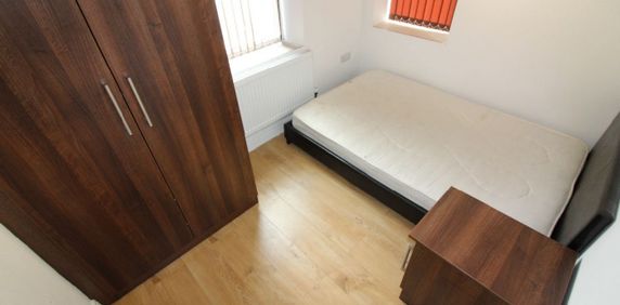 Brook Street - flat 1-, PRESTON PR1 7DD - Photo 2