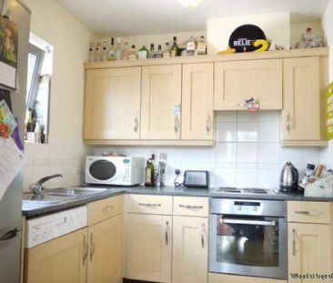 2 bedroom property to rent in Bracknell - Photo 4