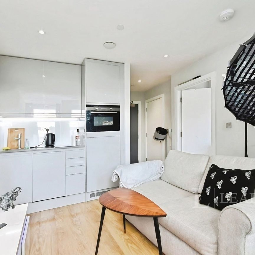 1 bedroom apartment to rent Springfield Road, Chelmsford, Essex, CM2 - Photo 1