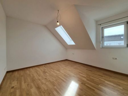 Zentral und komfortabel: Ein Zuhause, das begeistert - Photo 2