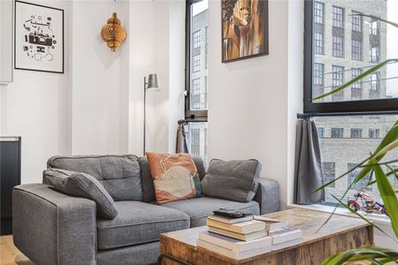 Cambridge Heath Road, Cambridge Heath, London, E2 9FS - Photo 4