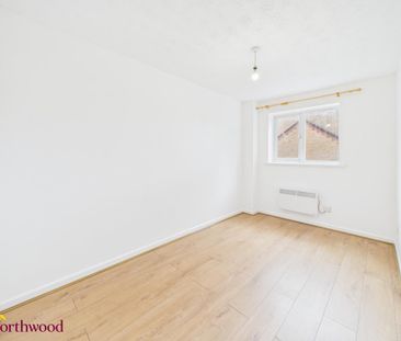 2 bedroom ground floor maisonette to rent - Photo 2
