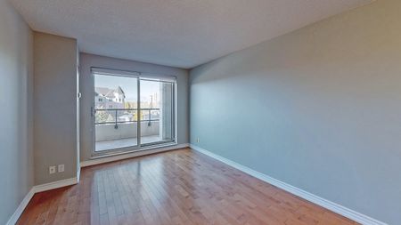 For Lease - 18 Harding Boulevard Unit# 323, Richmond Hill, Ontario - Photo 4