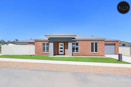 6 Trimble Lane, Wodonga - Photo 2