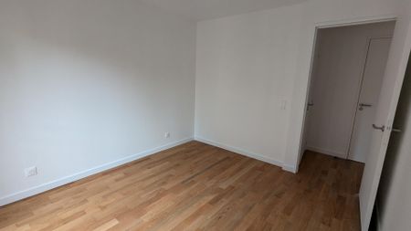 location Appartement T3 DE 64.7m² À COURBEVOIE - Photo 3