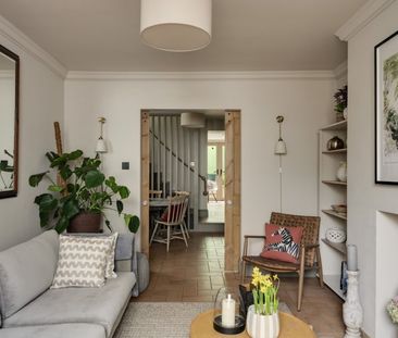 2 Bed End Terrace - Photo 3