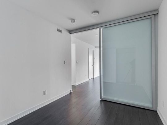 For Lease - 181 Huron Street Unit# 807, Toronto, Ontario - Photo 1