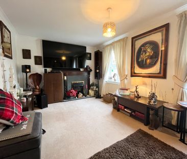 3 bed semi-detached house to rent in Church Road, Chavey Down, Asco... - Photo 2