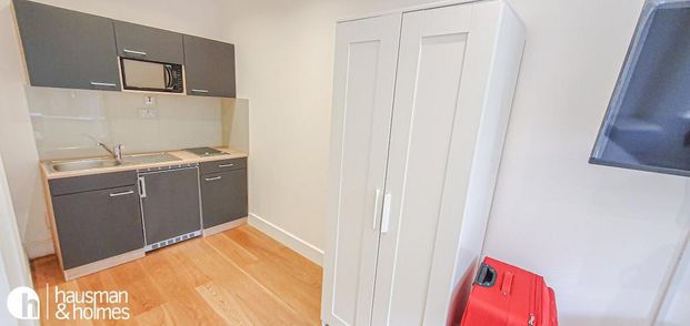 Studio to rent - Photo 1