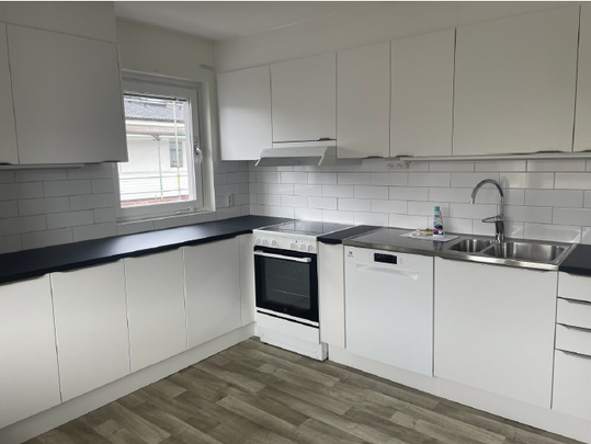 Lextorpsvägen 203 - Photo 1