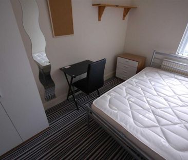 5 bedroom house to rent - Photo 4