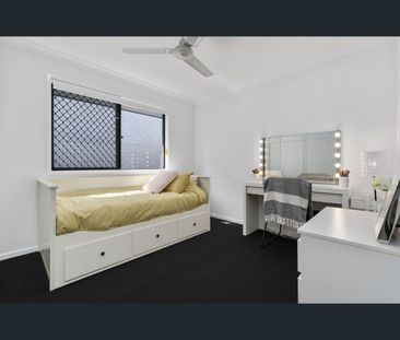 34 Hinchinbrook Circuit, Morayfield, Qld 4506 - Photo 3