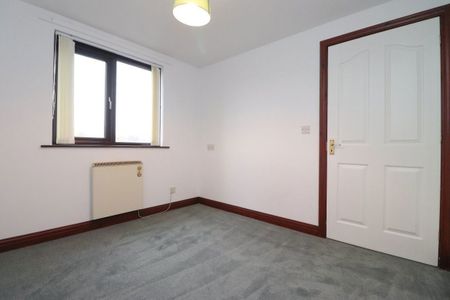 East Vale Court, Denton Holme, Carlisle - Photo 2