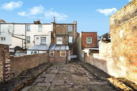 Rucklidge Avenue - Photo 5